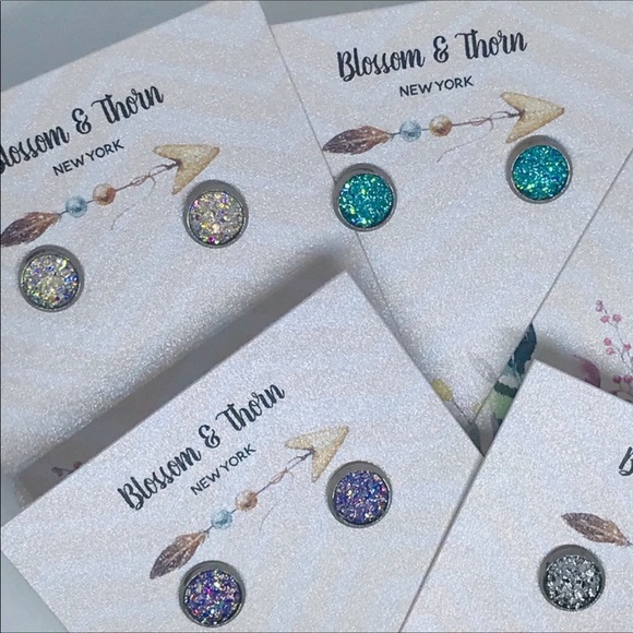 BLOSSOM & THORN 8mm Druzy Studs in 🩵Turquoise - Picture 4 of 6